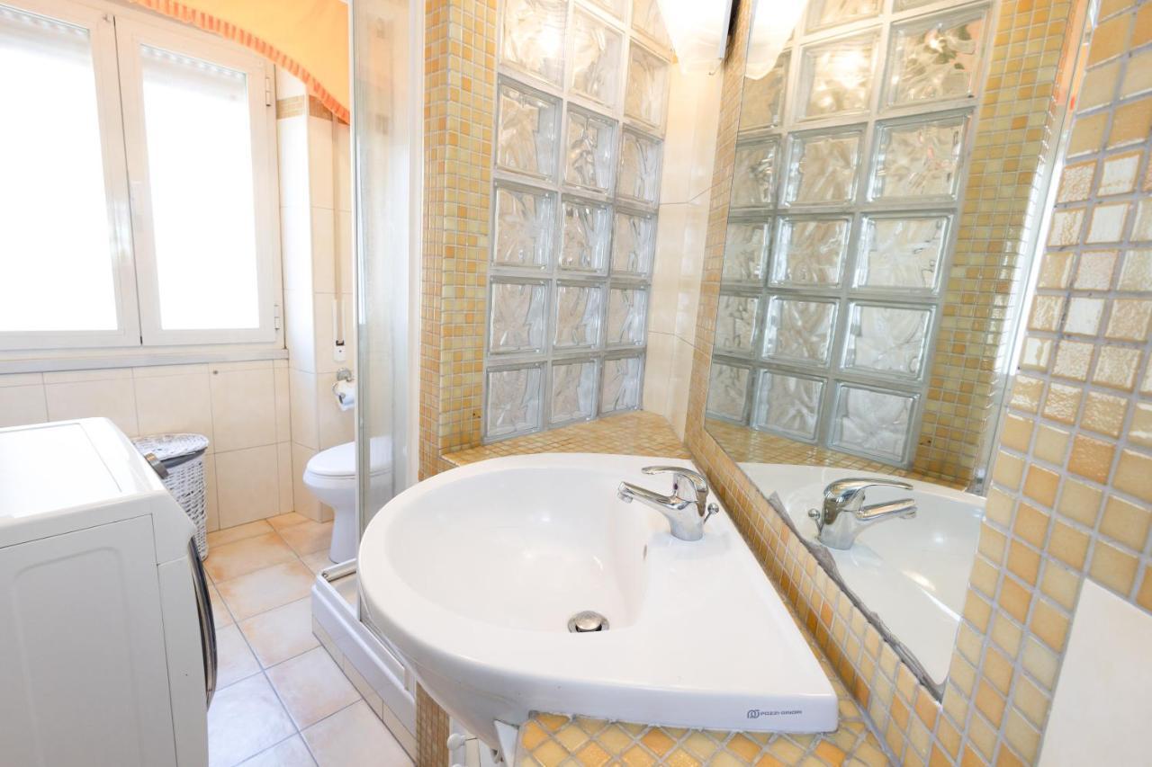 La Casa Di Daniela Apartment Лидо ди Остия Екстериор снимка